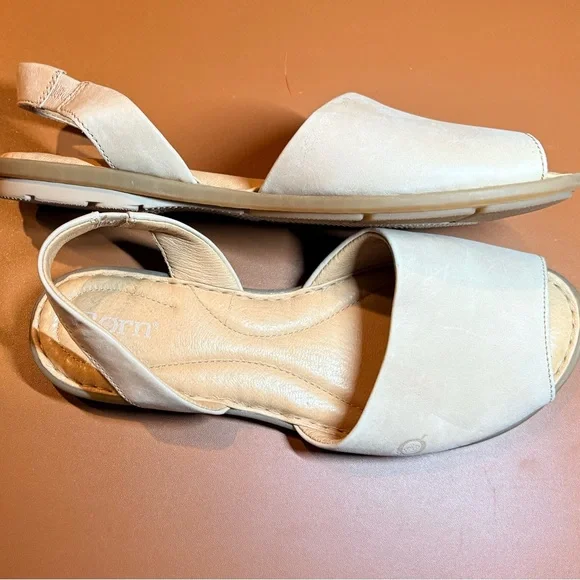 Born Women's Beige Flats 10M - Picture 2 of 3
